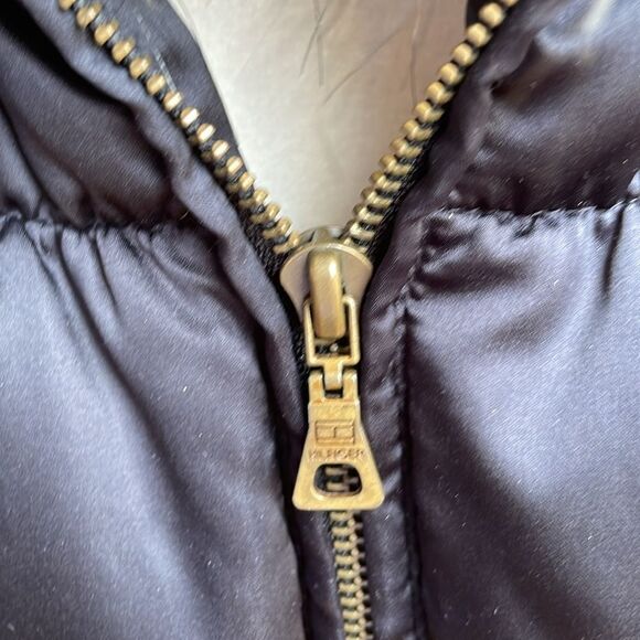 Tommy Hilfiger Vest with fur - Picture 5 of 16